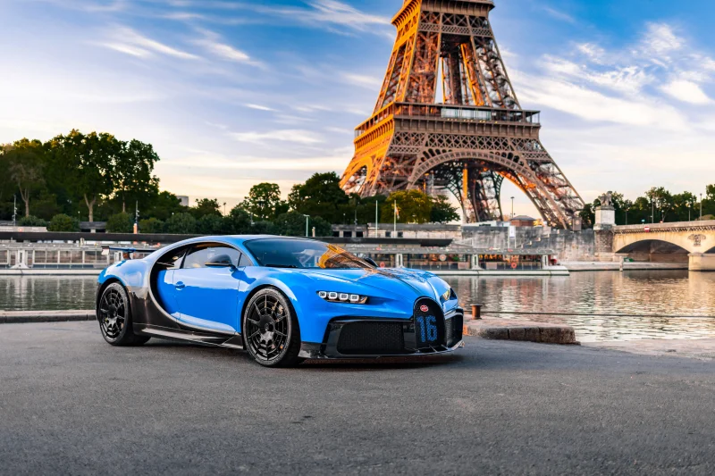 Bugatti Chiron Pur Sport Paris Wallpaper