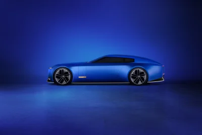 Jaguar Type 00 French Ultramarine Wallpaper