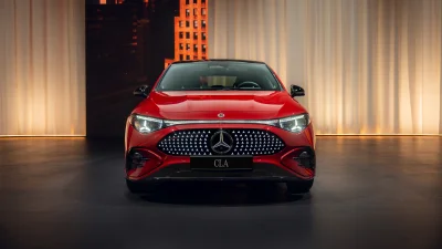 Mercedes-Benz CLA 350 4MATIC 2025 Wallpaper