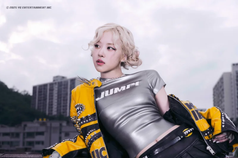 Rose (Blackpink) - JUMP 8K Wallpaper