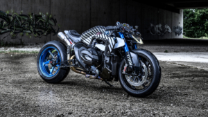 BMW R 1300 R Titan 2025 Wallpaper